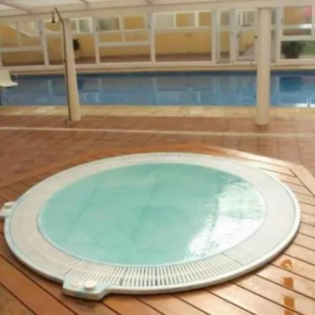 Lejlighed Vista Al Mar Con Terraza Y Piscina Foz